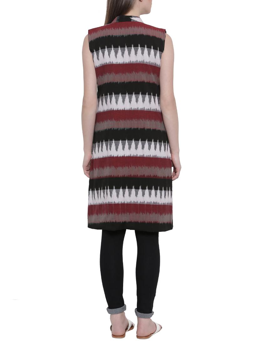 red ikat printed cotton shrug - 15114921 - Zoom Image - 3