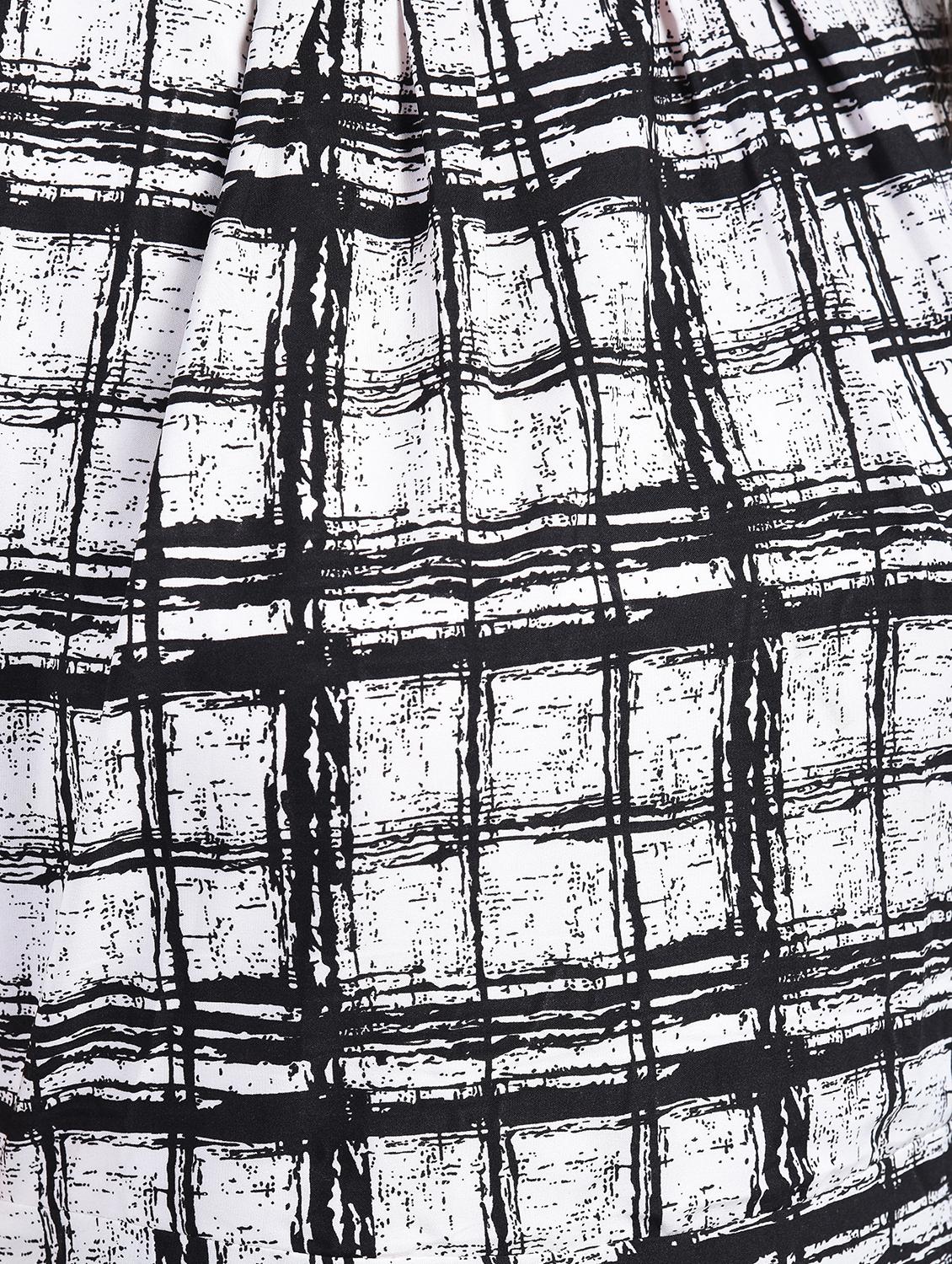 pleated neck checkered maxi dress - 15121394 - Zoom Image - 6