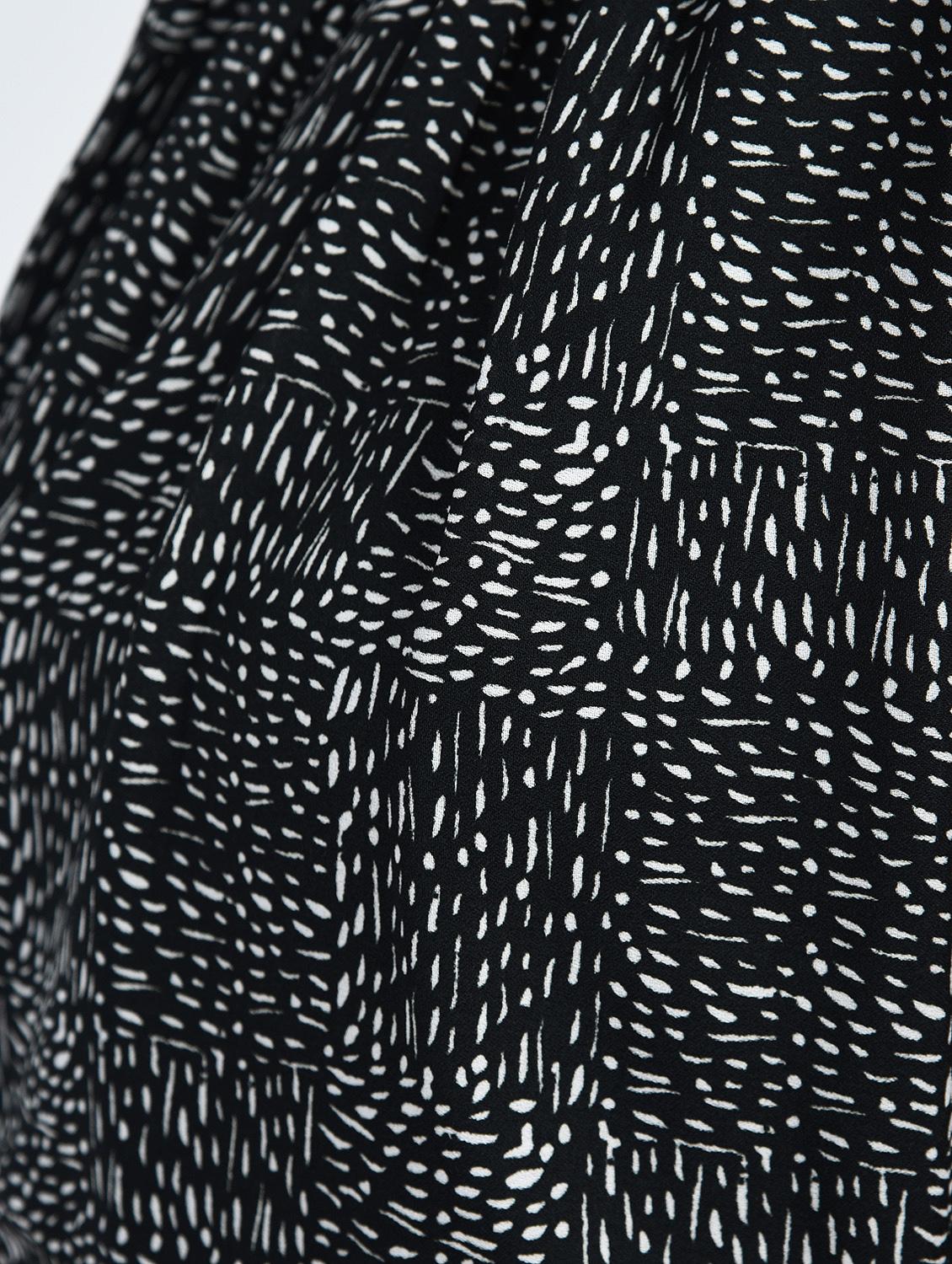 Pleated neck maxi dress - 15121396 - Zoom Image - 6