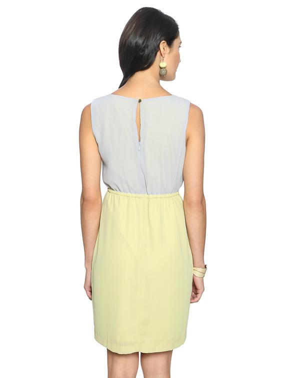 yellow solid blouson dress - 15123871 - Zoom Image - 3