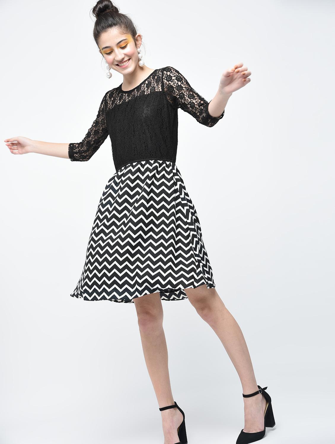 black crepe aline dress - 15137228 - Zoom Image - 3