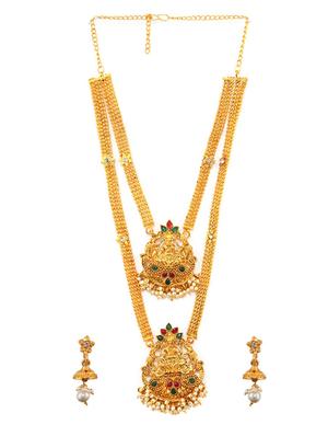 gold metal necklace - 15157330 - Standard Image - 3