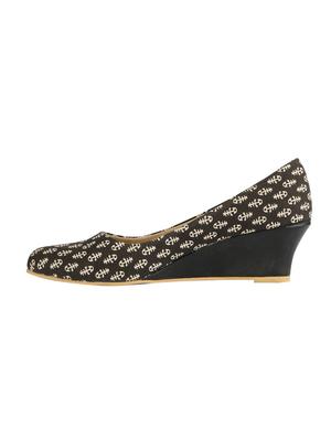black slip on wedge - 15163638 - Standard Image - 3