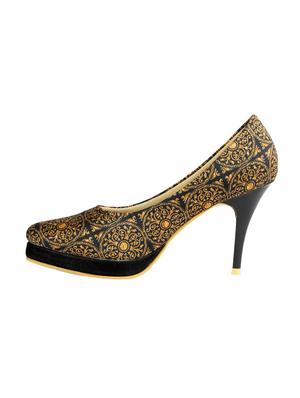 black slip on pump - 15163649 - Standard Image - 3