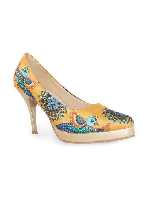 yellow fabric slip on pumps - 15163652 - Very Small Image - 1