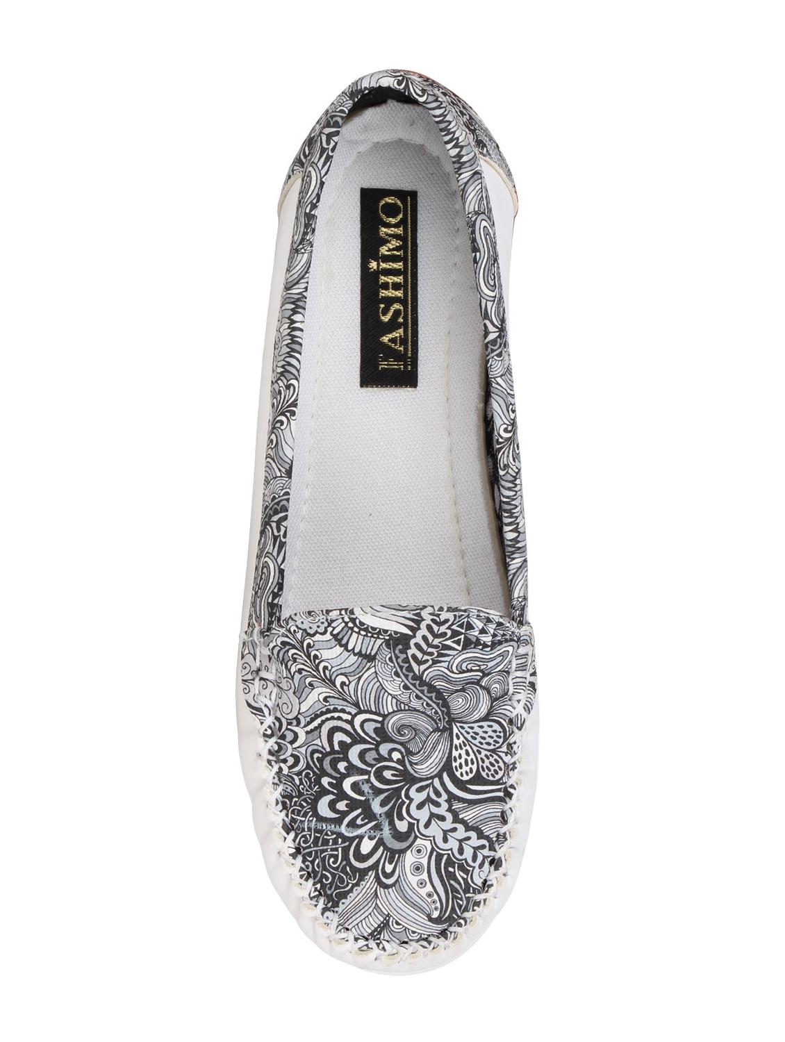 black slip on loafer - 15173286 - Zoom Image - 3