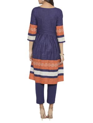 flared embroidered kurta - 15187005 - Standard Image - 3