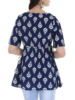 blue cotton a-line kurti - 15216096 - Standard Image - 3