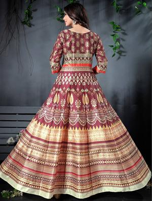 red silk flared gown - 15237432 - Standard Image - 3
