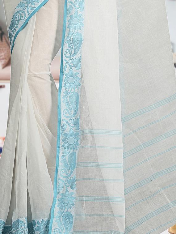 Delicate border Handloom Saree - 15254155 - Zoom Image - 3