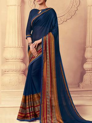 blue bordered saree with blouse - 15257648 - Standard Image - 1