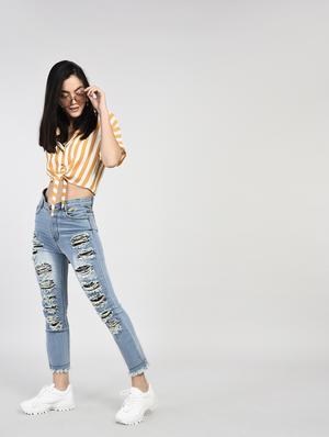 blue denim distressed jeans - 15266775 - Standard Image - 3
