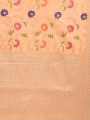 Floral Motif Banarasi Saree - 15268541 - Standard Image - 3
