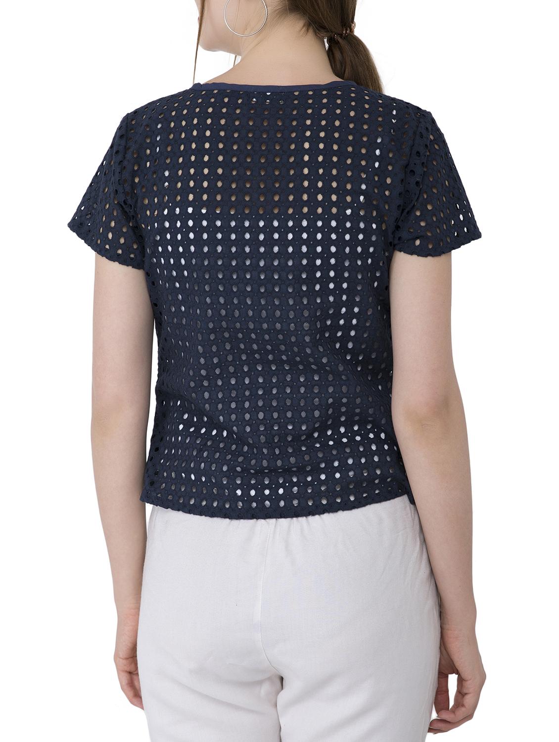 Cut work detail top - 15304815 - Zoom Image - 3