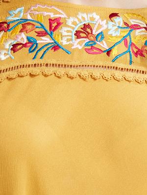 embroidered lace trim detail top - 15305999 - Standard Image - 3