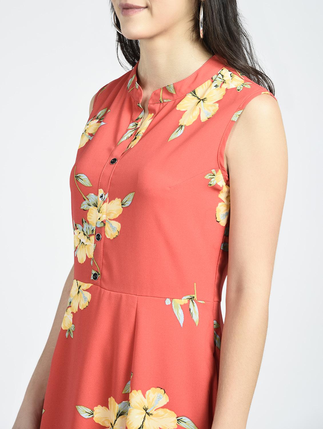floral contrast button detail dress - 15316362 - Zoom Image - 3
