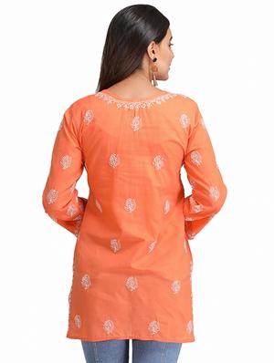 Chikankari straight kurti - 15328829 - Standard Image - 3