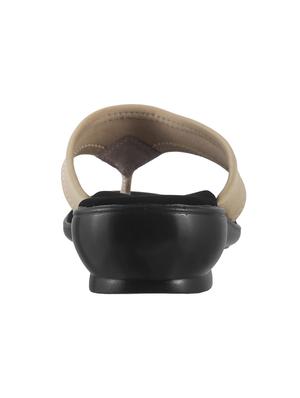 beige toe separator slippers - 15339995 - Standard Image - 3