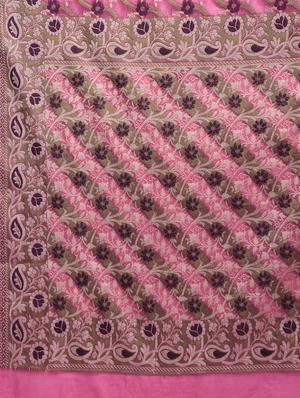 floral zari motif banarasi saree with blouse - 15345767 - Standard Image - 3