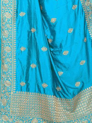 zari embroidery work saree with blouse - 15345848 - Standard Image - 3