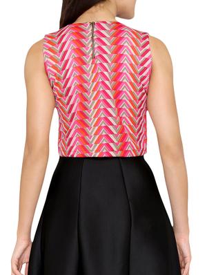 chevron key hole neck crop top - 15349239 - Standard Image - 3