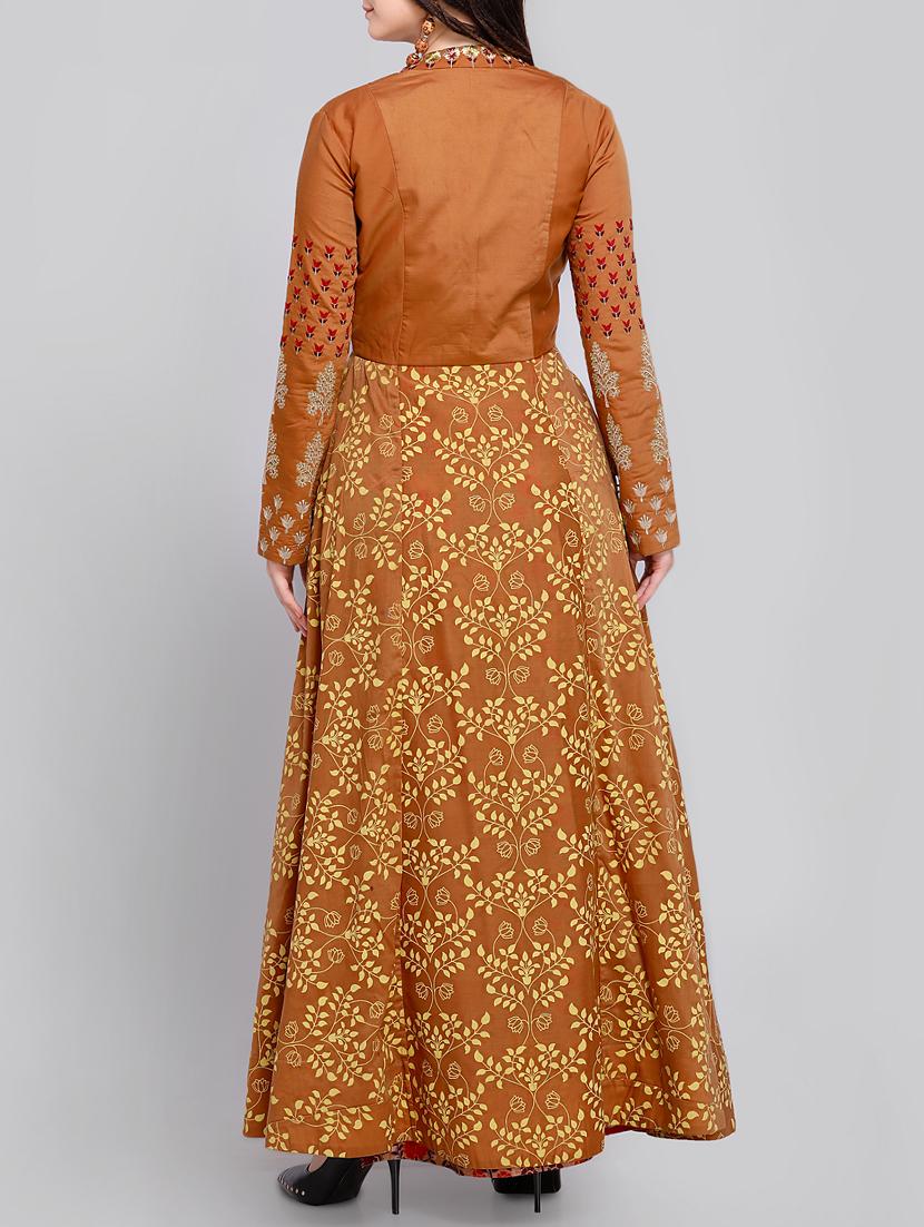 Embroidered layered gown - 15349491 - Zoom Image - 3