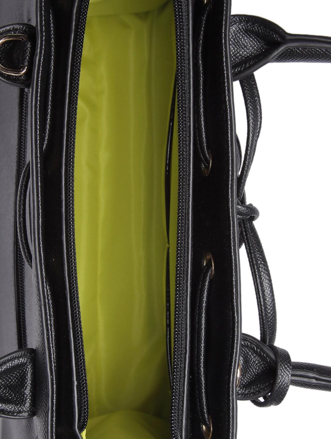 black leatherette (pu) regular handbag - 15350448 - Zoom Image - 3