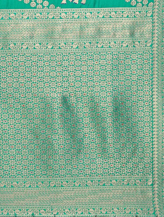 delicate golden border banarasi saree with blouse - 15360750 - Zoom Image - 3