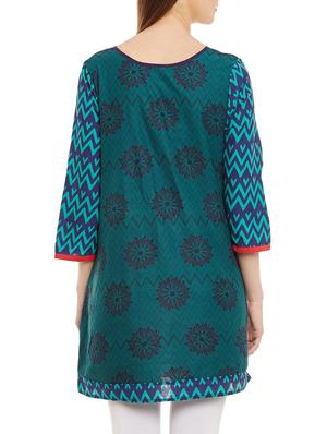 Printed straight kurti - 15394854 - Standard Image - 3