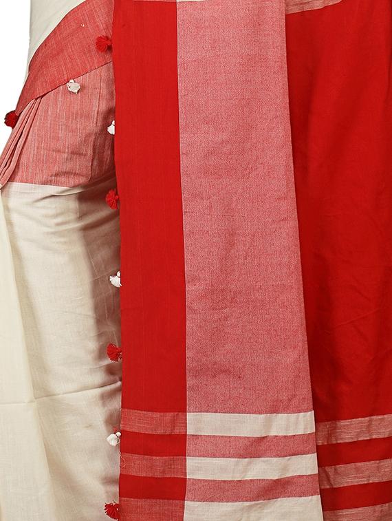 colour block tant saree with tassels with blouse - 15412253 - Zoom Image - 3
