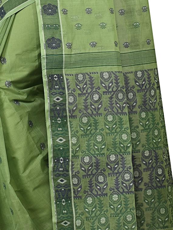 jacquard motif baluchari saree with blouse - 15412314 - Zoom Image - 3