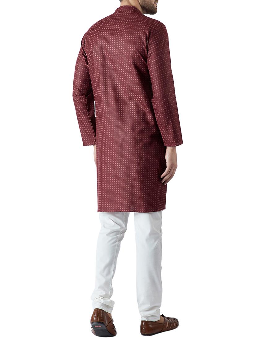 maroon and white cotton kurta pyjama set - 15416056 - Zoom Image - 3