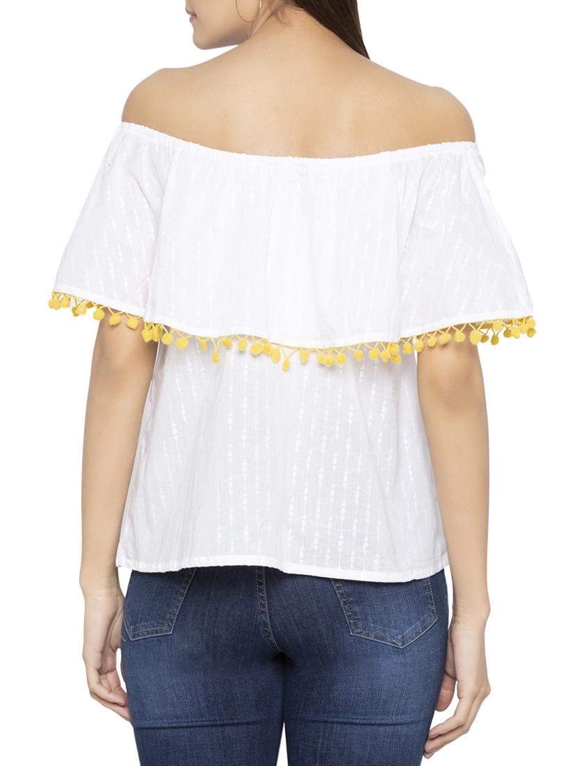 off shoulder pom-pom detail top - 15419205 - Zoom Image - 3