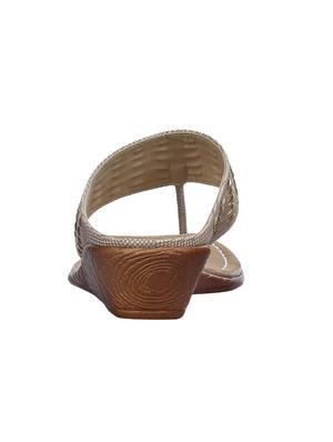 beige toe separator wedges - 15428484 - Standard Image - 3