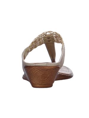 beige toe separator wedges - 15428486 - Standard Image - 3