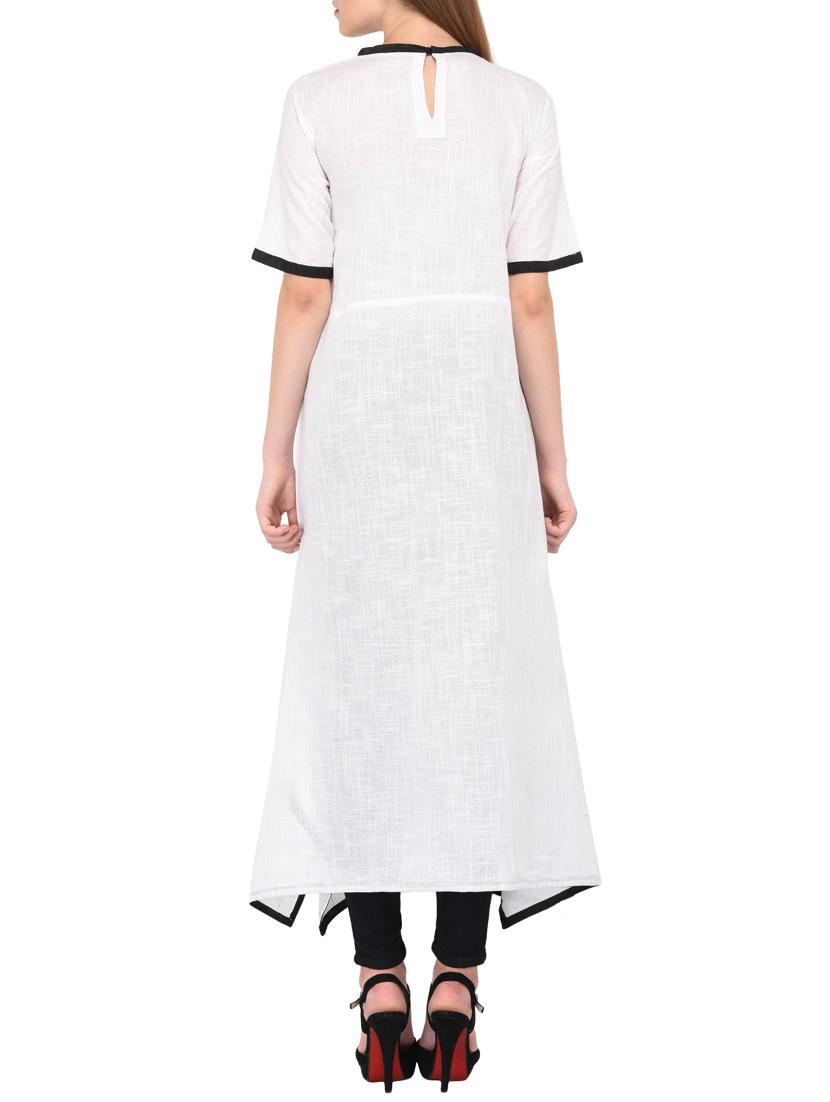 high slit kurta - 15430616 - Zoom Image - 3