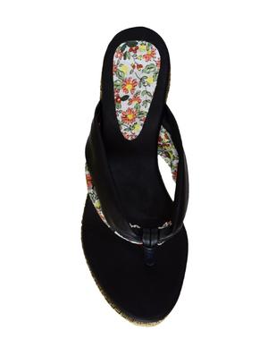 black toe separator wedges - 15433378 - Standard Image - 3