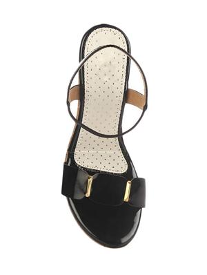 black back strap wedges - 15433384 - Standard Image - 3