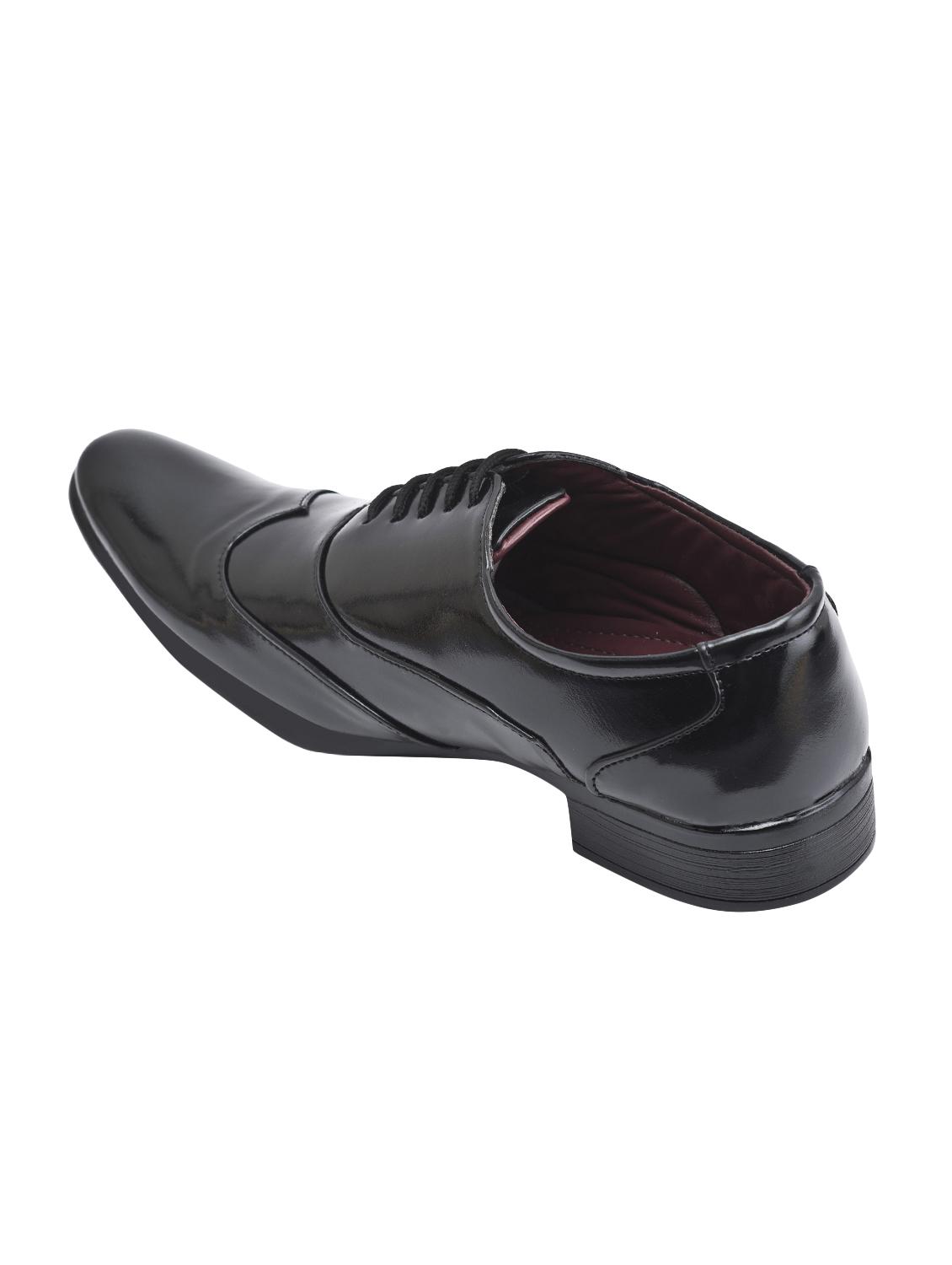black leatherette lace-up brouges - 15442341 - Zoom Image - 3