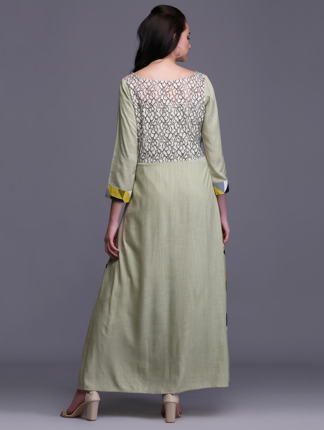 High slit printed kurta - 15445096 - Zoom Image - 3