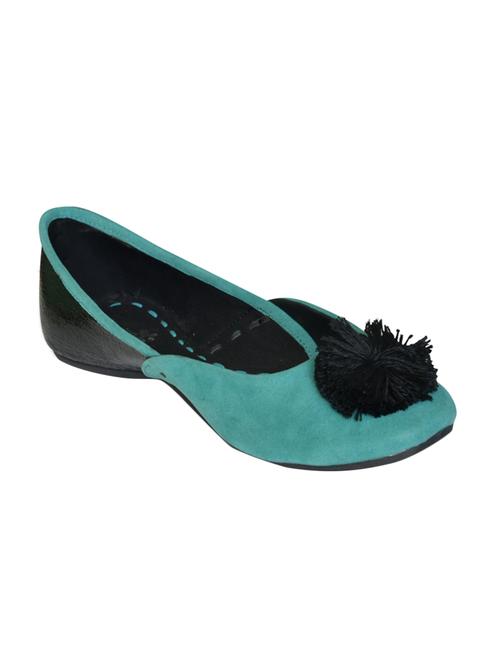 blue slip on jutis - 15445584 - Standard Image - 1
