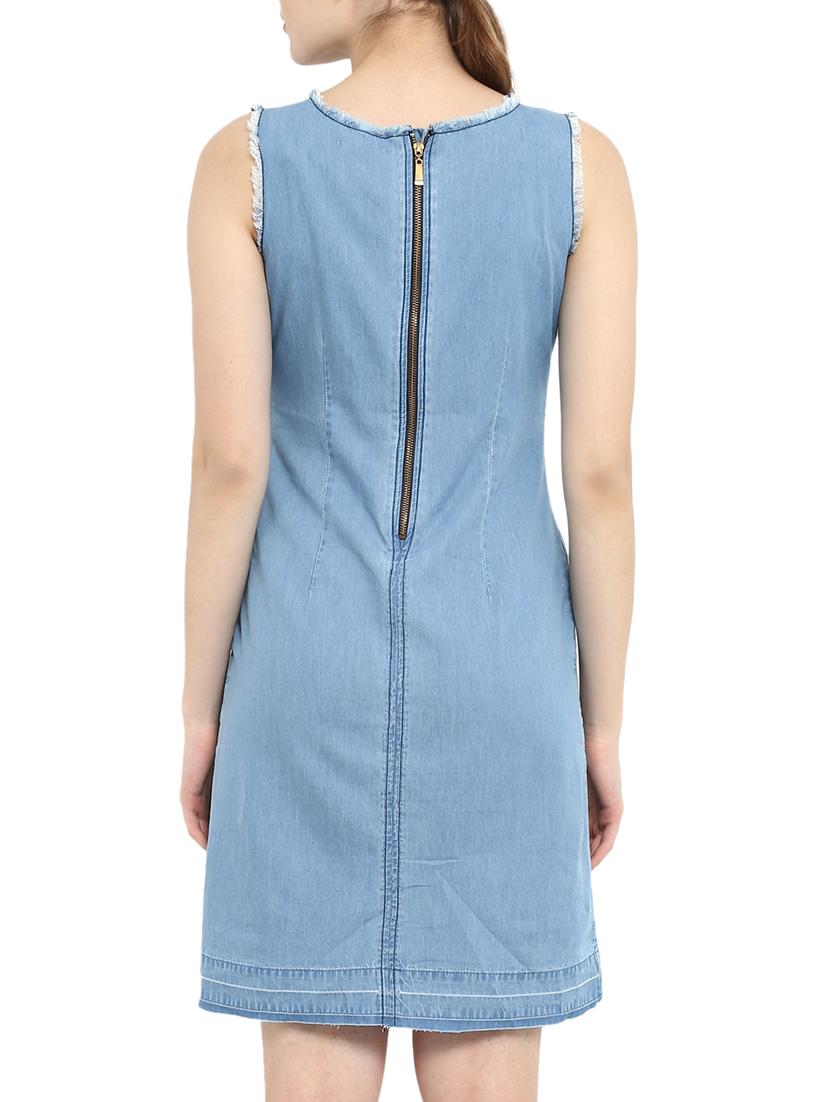 fray detailed patch denim dress - 15455952 - Zoom Image - 3