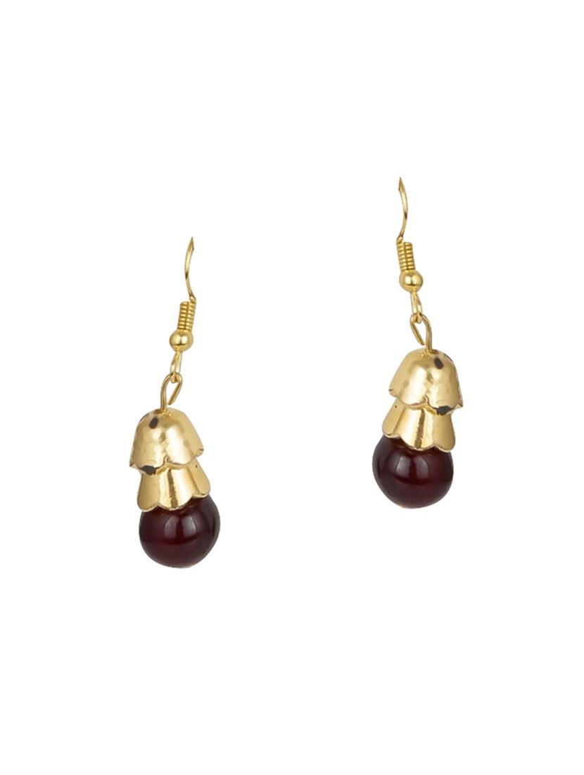 red metal necklaces and earring - 15456533 - Zoom Image - 3