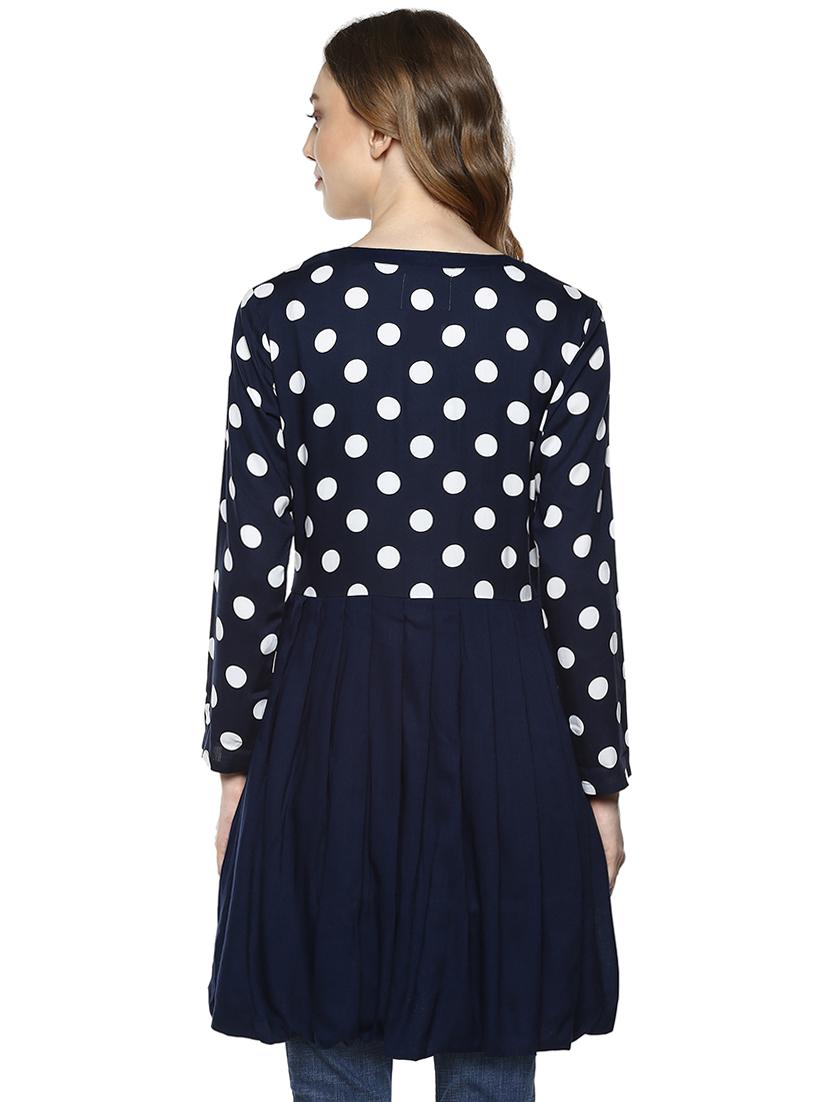 blue viscose flared kurti - 15458310 - Zoom Image - 3