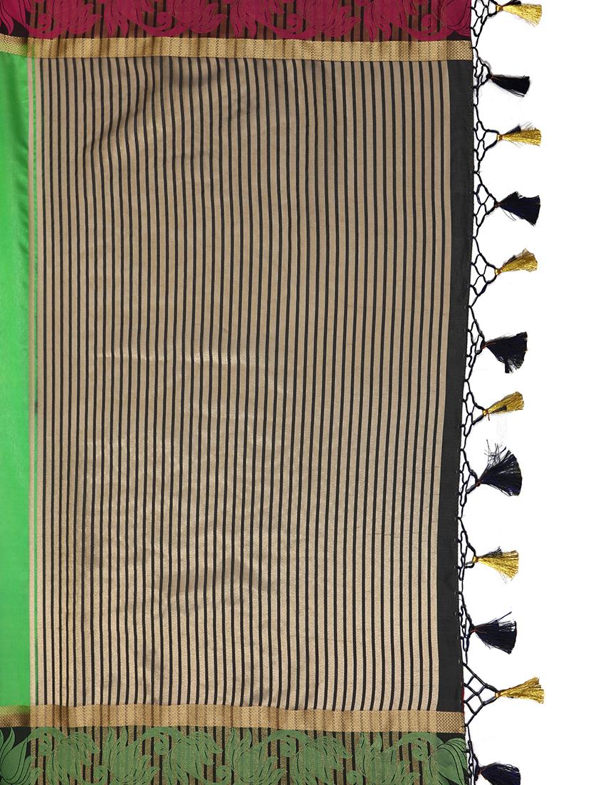 contrast floral border kanjivaram saree with blouse - 15464165 - Zoom Image - 3