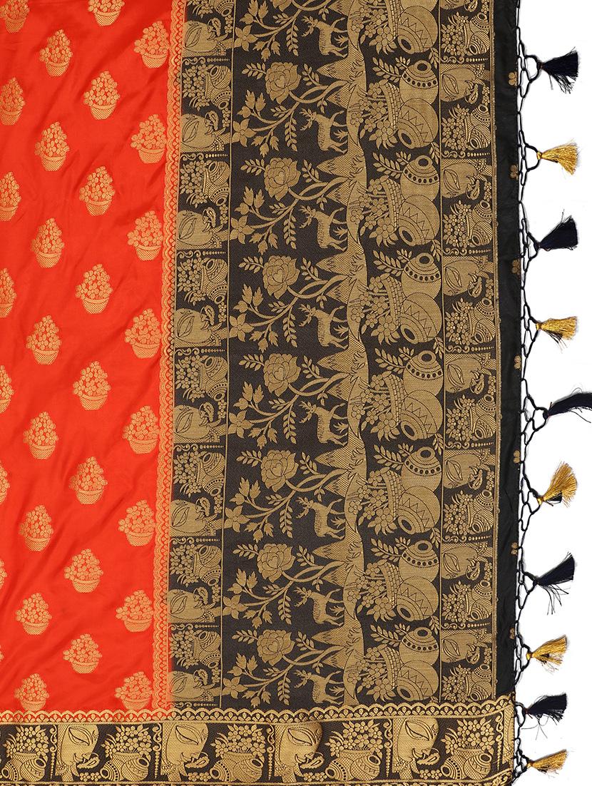 contrast pallu floral kanjivaram saree with blouse - 15464207 - Zoom Image - 3