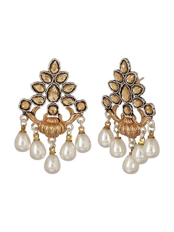 beige brass drop earring - 15472641 - Zoom Image - 3