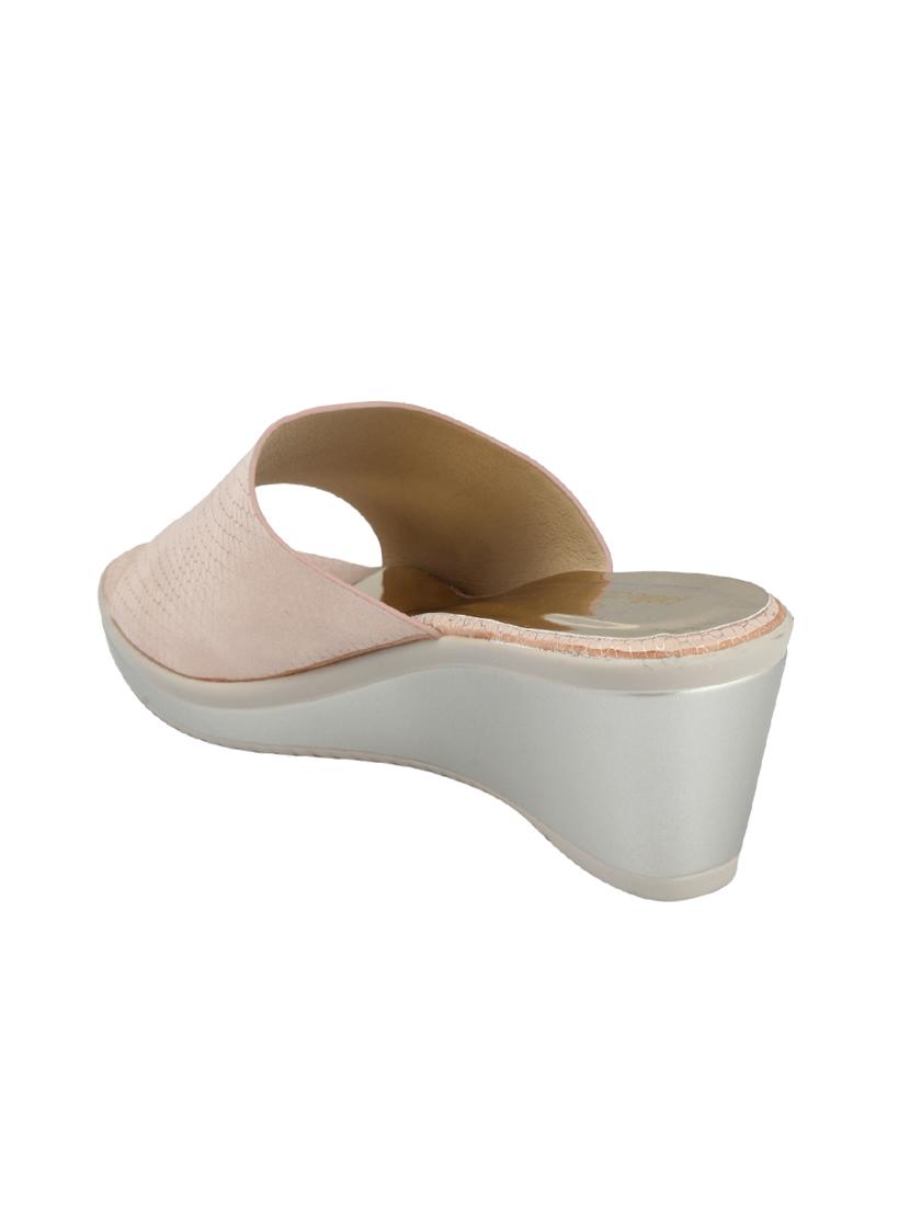 pink slip on wedges - 15473022 - Zoom Image - 3