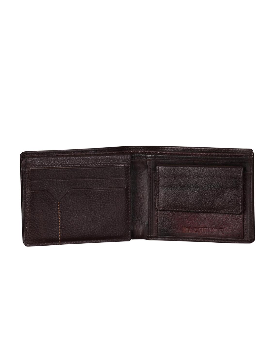 brown leather wallet - 15477351 - Zoom Image - 3
