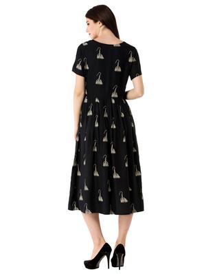 Henley printed a-line dress - 15494239 - Standard Image - 3